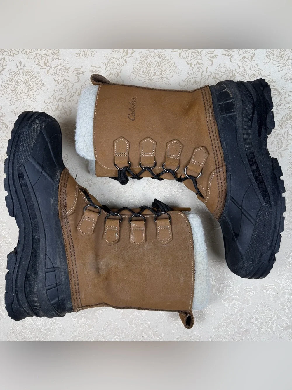 Cabela's Tan Leather Shearling-Trim Lace-Up Winter Boots with Black Soles, 11